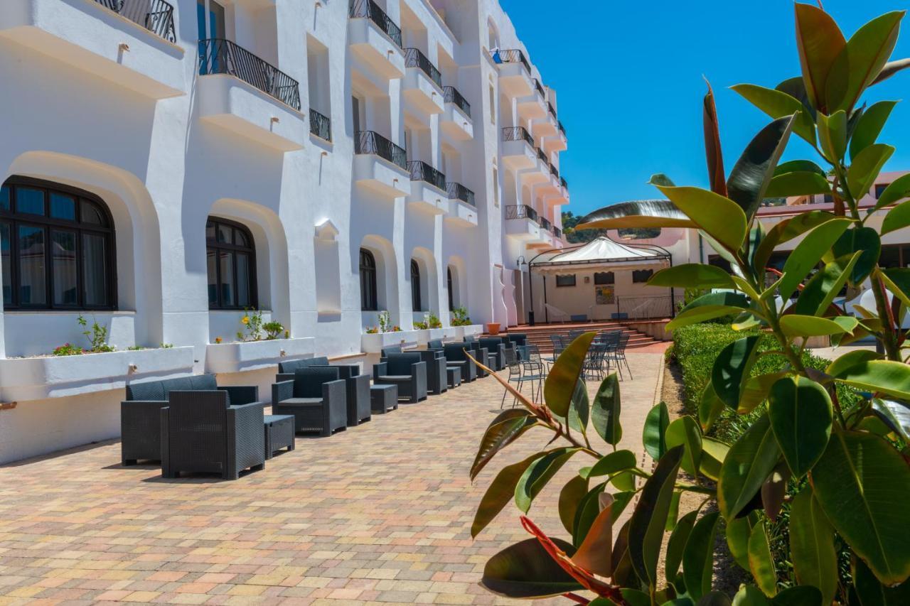Baia D'oro 4*