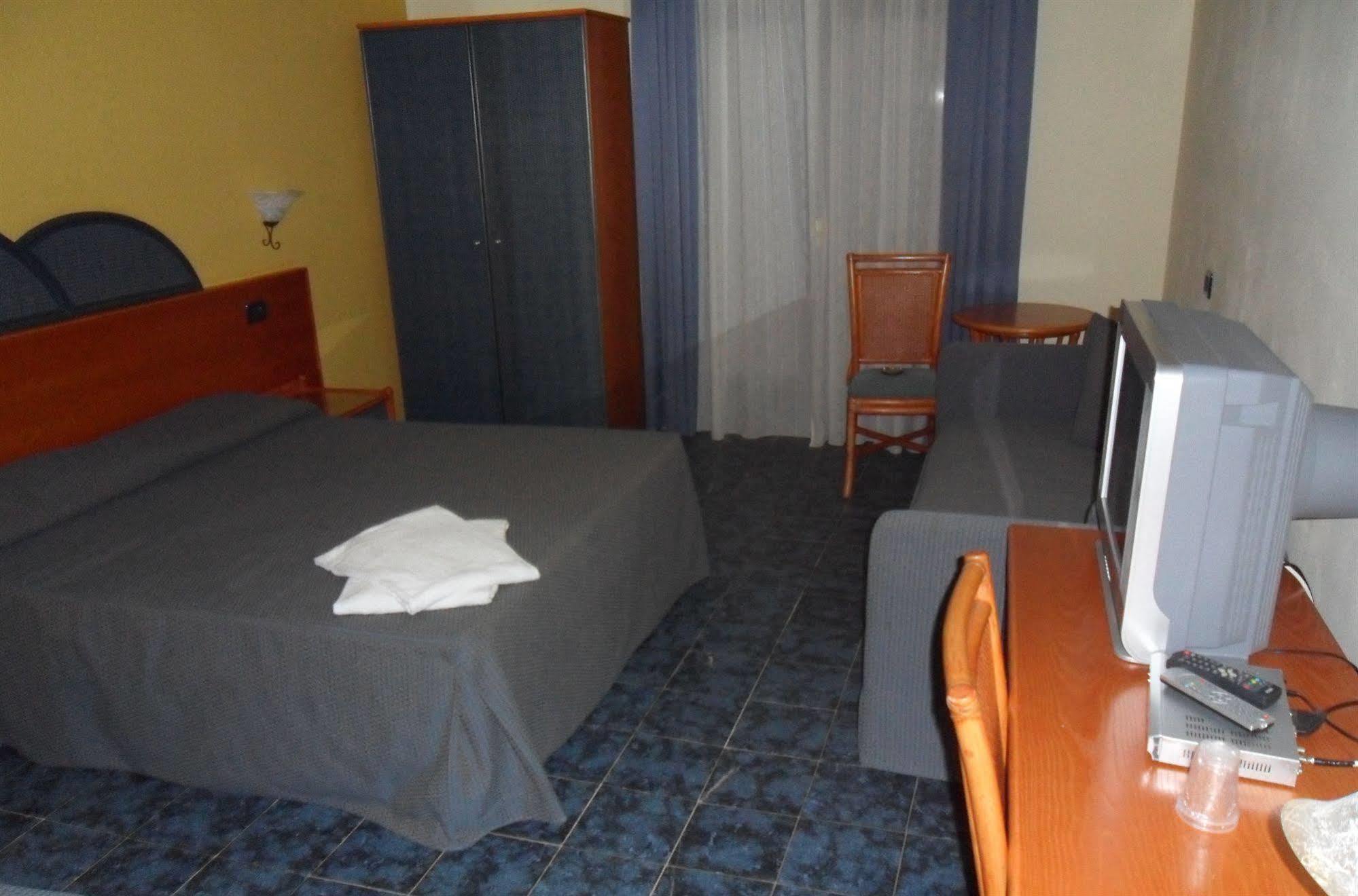 Baia D'oro Hotel 4*